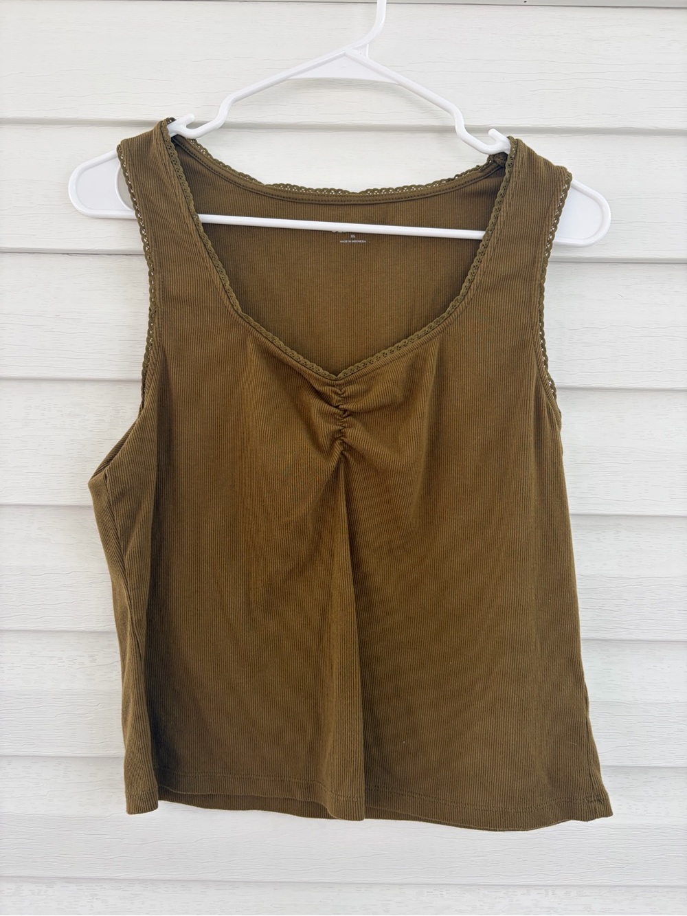 Old Navy XL Olive Ribbed Tank Top Lettuce Hem Y2K Basic